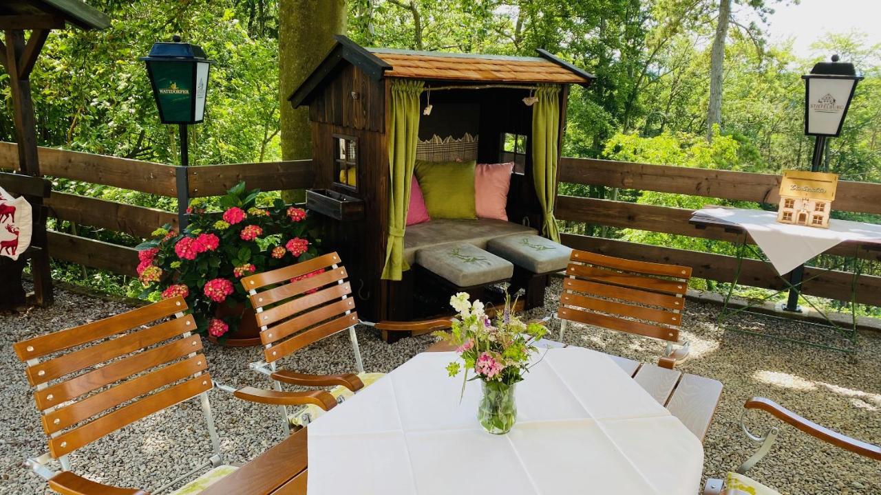 Stiefelburg Der Berghof Hotel Nauendorf  Buitenkant foto